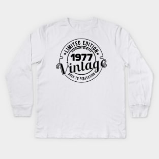 1977 VINTAGE - 44Th BIRTHDAY GIFT Kids Long Sleeve T-Shirt